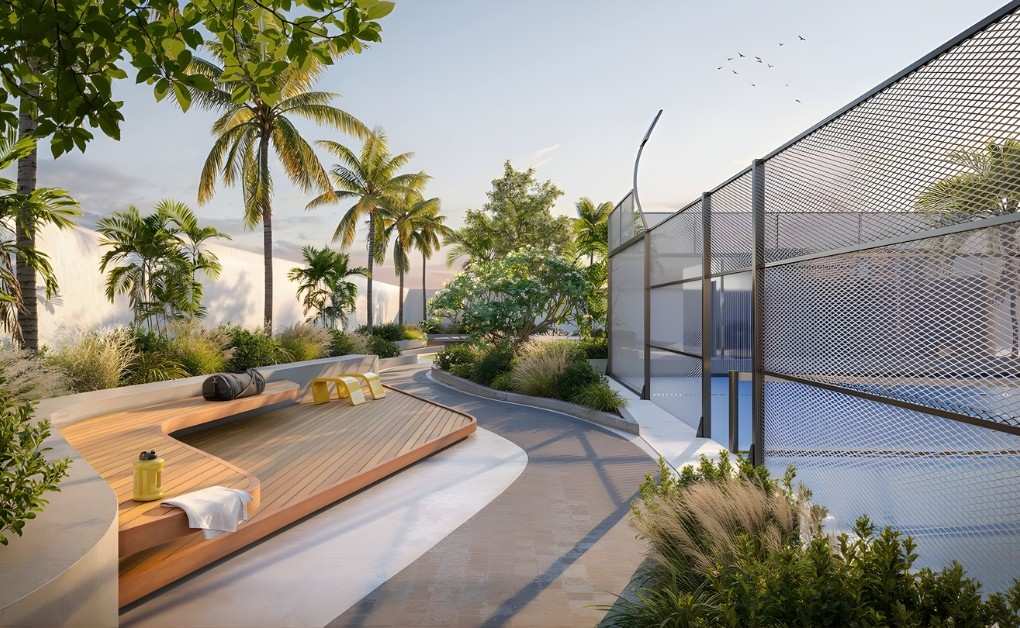 Sports & Tennis Court